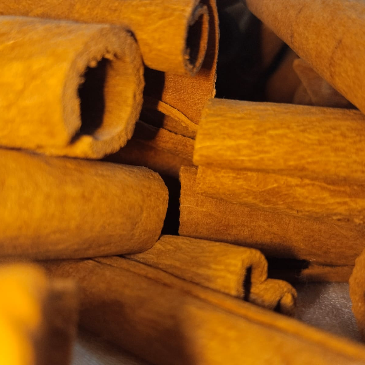 cinnamon sticks of sri lanka /daal chini 50g